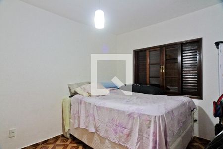 Quarto 2 de casa à venda com 2 quartos, 100m² em Vila Mangalot, São Paulo