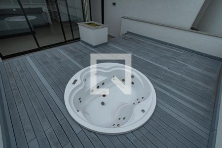 Apartamento à venda com 217m², 4 quartos e 4 vagasJacuzzi 
