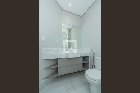 Apartamento à venda com 217m², 4 quartos e 4 vagasBanheiro da Suíte 2