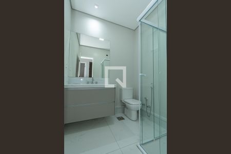 Apartamento à venda com 217m², 4 quartos e 4 vagasBanheiro Social 1