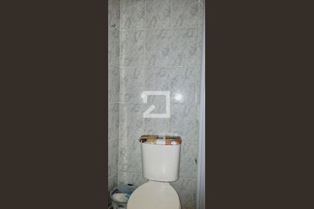 Casa para alugar com 74m², 2 quartos e 1 vagaBanheiro