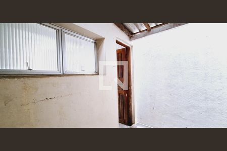 Casa para alugar com 74m², 2 quartos e 1 vagaÁrea de Serviço