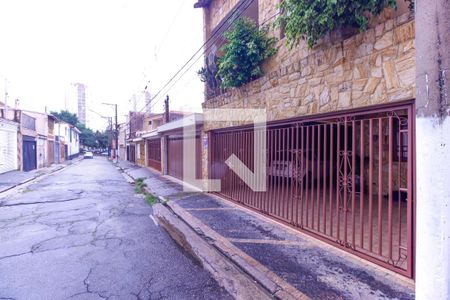 Casa à venda com 370m², 3 quartos e 5 vagasFachada 