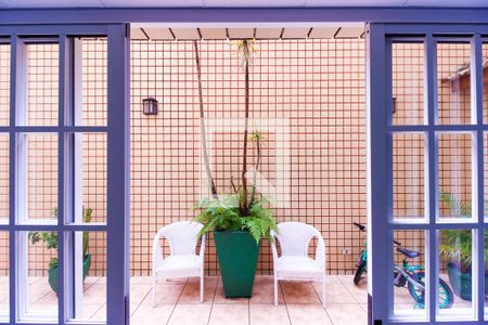 Casa à venda com 370m², 3 quartos e 5 vagasÁrea externa 