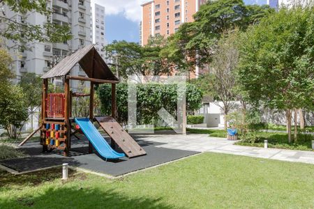 Apartamento à venda com 380m², 4 quartos e 3 vagasPlayground