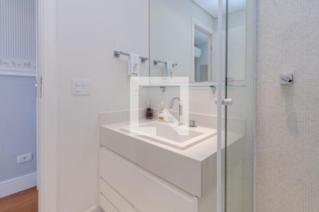 Apartamento à venda com 380m², 4 quartos e 3 vagasBanheiro da Suíte 3