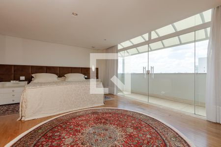 Apartamento à venda com 380m², 4 quartos e 3 vagasSuíte Master