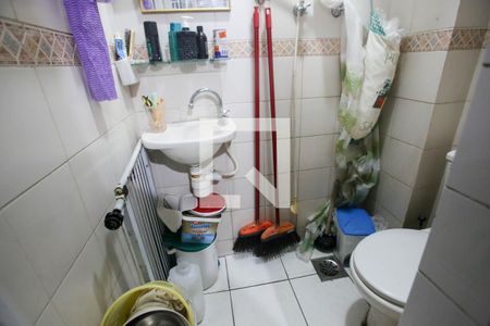 Apartamento à venda com 74m², 2 quartos e 1 vagaBanheiro de Serviço