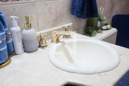 Apartamento à venda com 74m², 2 quartos e 1 vagaBanheiro