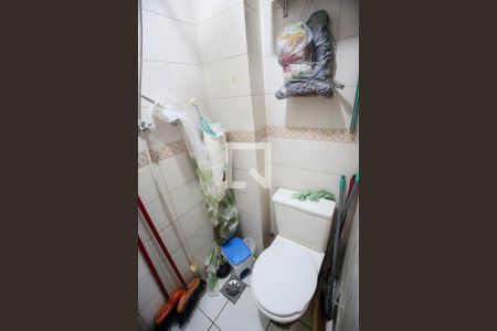 Apartamento à venda com 74m², 2 quartos e 1 vagaBanheiro de Serviço