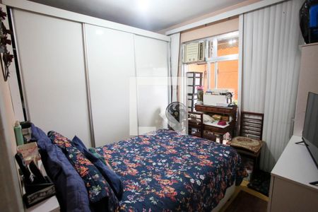 Apartamento à venda com 74m², 2 quartos e 1 vagaQuarto 1