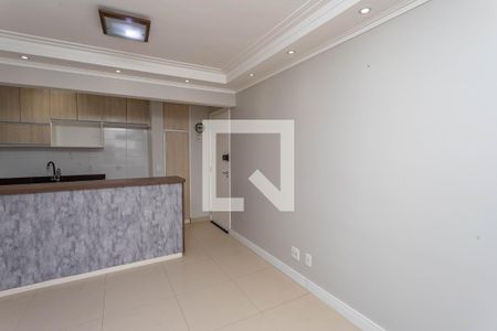 Sala  de apartamento para alugar com 3 quartos, 59m² em Taboão, Diadema