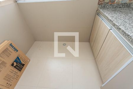 Varanda da sala  de apartamento para alugar com 3 quartos, 59m² em Taboão, Diadema