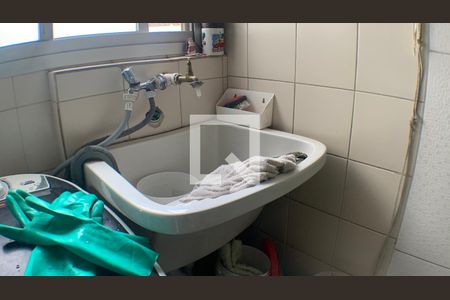 Apartamento à venda com 73m², 3 quartos e 1 vagaÁrea de Serviço