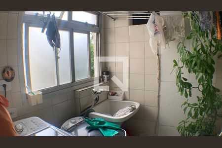 Apartamento à venda com 73m², 3 quartos e 1 vagaÁrea de Serviço