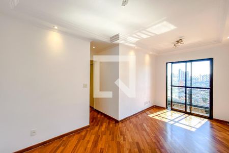 Sala de apartamento à venda com 2 quartos, 61m² em Vila Bertioga, São Paulo