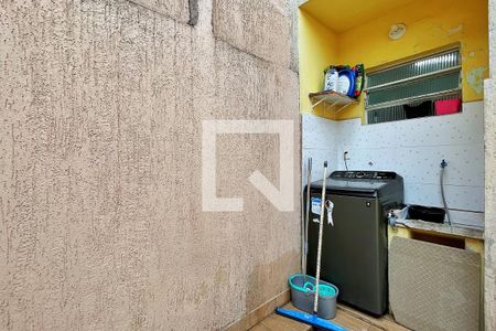 Casa à venda com 82m², 2 quartos e 2 vagasÁrea de Serviço