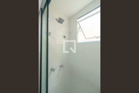 Apartamento para alugar com 46m², 2 quartos e 1 vagaDetalhe do Banheiro