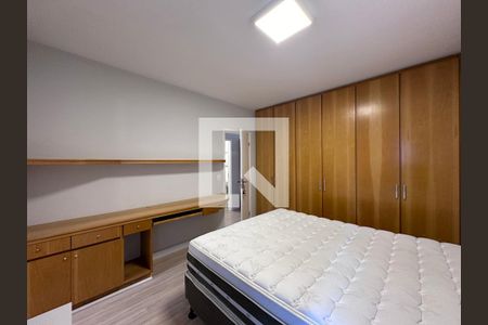 Casa de condomínio para alugar com 52m², 1 quarto e 1 vagaSuíte