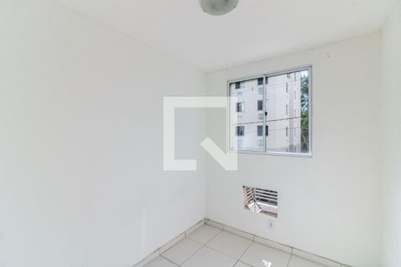 Quarto 1 de apartamento para alugar com 2 quartos, 70m² em Vargem Pequena, Rio de Janeiro