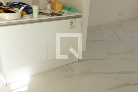 Apartamento para alugar com 95m², 4 quartos e sem vagaCozinha