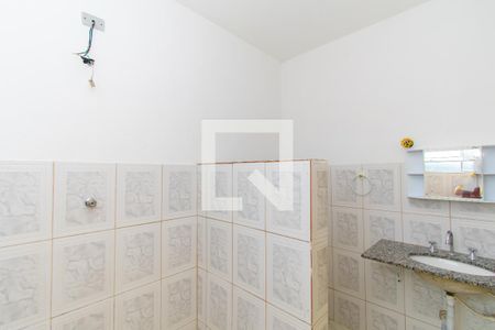 Banheiro de casa de condomínio para alugar com 1 quarto, 50m² em Vila Formosa, São Paulo