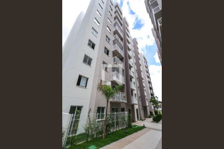 Apartamento à venda com 40m², 2 quartos e 1 vaga Apartamento à venda com 40m², 2 quartos e 1 vagaFachada