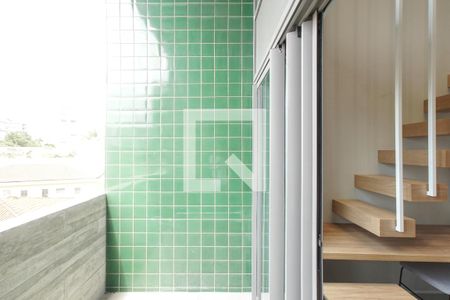 Apartamento à venda com 35m², 1 quarto e sem vaga Apartamento à venda com 35m², 1 quarto e sem vagaVaranda