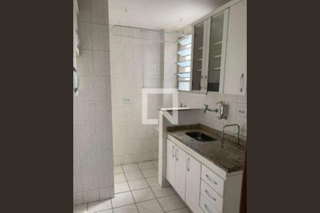 cozinha de apartamento à venda com 2 quartos, 57m² em Santa Efigênia, Belo Horizonte