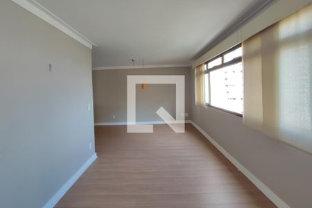 Sala de apartamento para alugar com 1 quarto, 67m² em Centro, Campinas