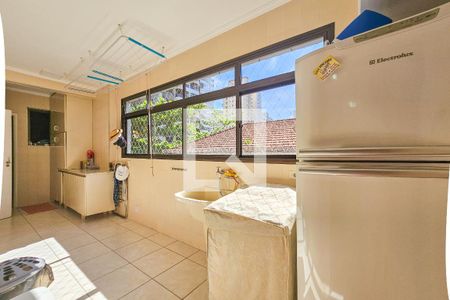 Apartamento para alugar com 145m², 3 quartos e 2 vagasÁrea de serviço