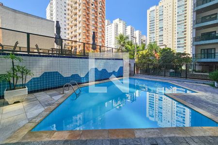 Apartamento para alugar com 145m², 3 quartos e 2 vagasÁrea comum 