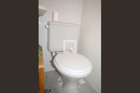 Banheiro Social de apartamento à venda com 1 quarto, 63m² em Pinheiros, São Paulo