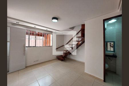 Sala de casa à venda com 3 quartos, 140m² em Vila Anhangüera, São Paulo