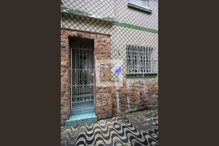 Casa para alugar com 90m², 2 quartos e sem vagaFachada