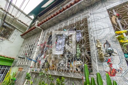 Casa à venda com 120m², 2 quartos e sem vagaFachada