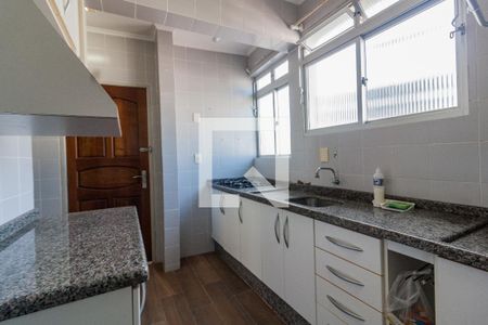 Apartamento para alugar com 85m², 2 quartos e 1 vagaCozinha 