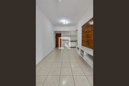 Sala de apartamento para alugar com 1 quarto, 48m² em Mirim, Praia Grande
