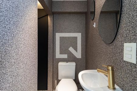 Lavabo de apartamento para alugar com 1 quarto, 50m² em Itaim Bibi, São Paulo