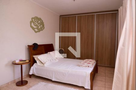 Detalhe Suite de casa à venda com 3 quartos, 250m² em Jardim Alvorada, Santo André