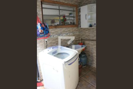 Casa à venda com 150m², 3 quartos e 2 vagasLavanderia