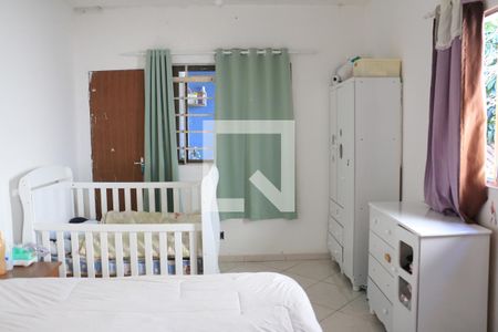 Casa à venda com 150m², 3 quartos e 2 vagasSuíte