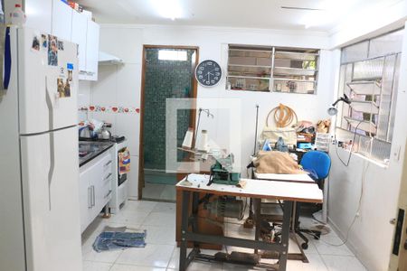 Casa à venda com 150m², 3 quartos e 2 vagasCozinha Casa 2