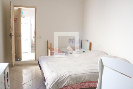 Casa à venda com 150m², 3 quartos e 2 vagasSuíte