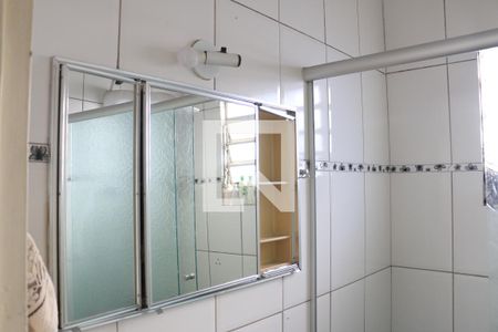 Casa à venda com 150m², 3 quartos e 2 vagasBanheiro 1