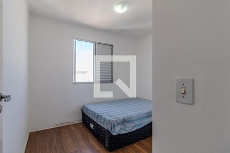 Quarto 2 de apartamento para alugar com 2 quartos, 48m² em Parque Munhoz, São Paulo