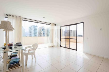Sala de apartamento para alugar com 3 quartos, 217m² em Recreio dos Bandeirantes, Rio de Janeiro