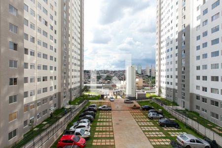 Vista / Quarto 1  de apartamento para alugar com 2 quartos, 43m² em Guaianazes, São Paulo