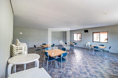 Apartamento à venda com 47m², 2 quartos e 1 vaga Apartamento à venda com 47m², 2 quartos e 1 vagaÁrea comum - Salão de festas