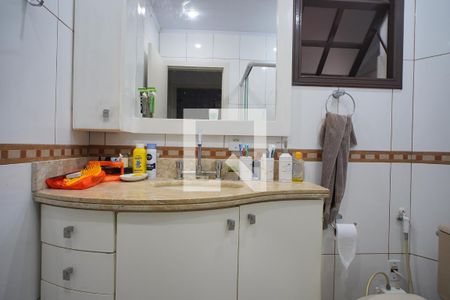 Casa à venda com 190m², 3 quartos e 3 vagas Casa à venda com 190m², 3 quartos e 3 vagasBanheiro